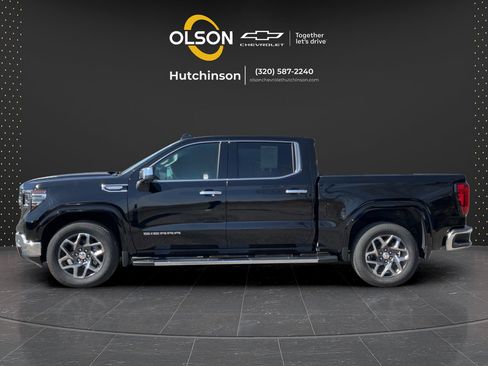 Used 2026 GMC Sierra 1500 SLT RWD image 6