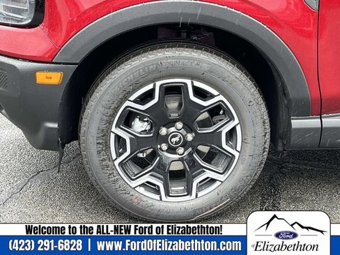 New 2025 Ford Bronco Sport Outer Banks image 11