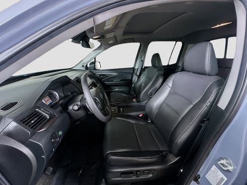 Used 2023 Honda Ridgeline RTL image 17