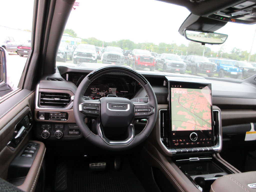 New 2026 GMC Yukon Denali Ultimate AWD/4WD image 16