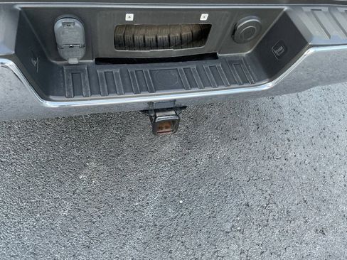 Used 2018 Chevrolet Silverado 1500 LT w/ All Star Edition image 4