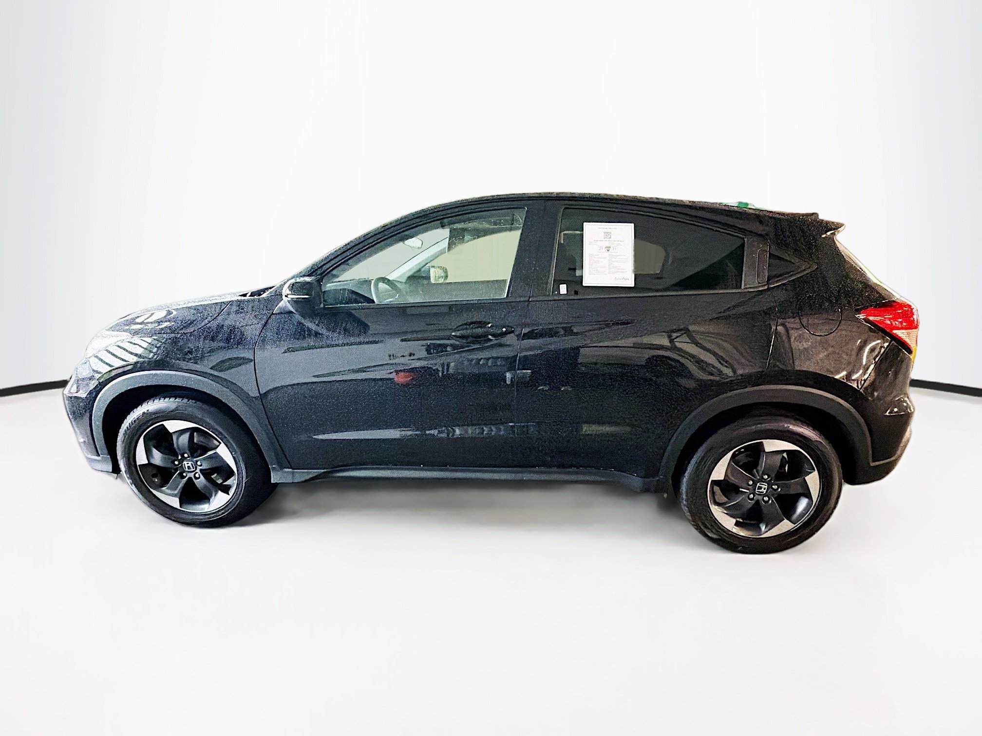 Used 2018 Honda HR-V EX image 4