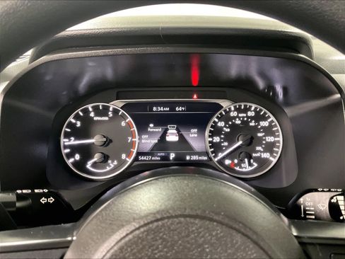 Certified 2024 Nissan Rogue SV image 24