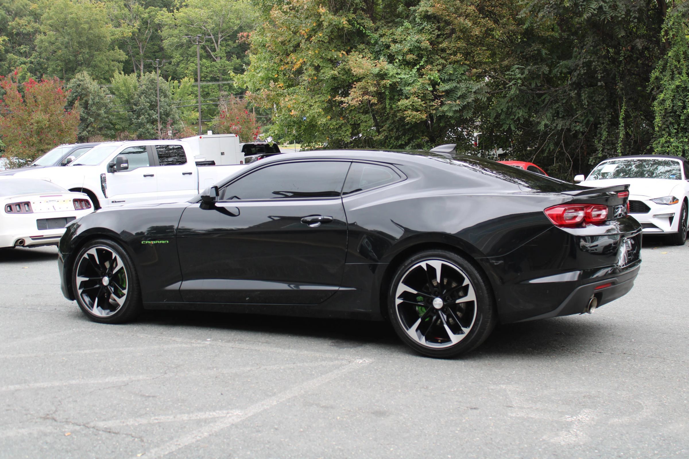 Used 2023 Chevrolet Camaro LT RWD image 3