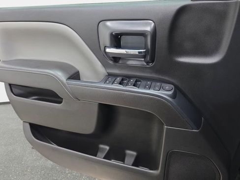 Used 2015 Chevrolet Silverado 1500 W/T image 25