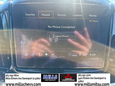 Used 2023 Chevrolet Traverse LT AWD/4WD image 12