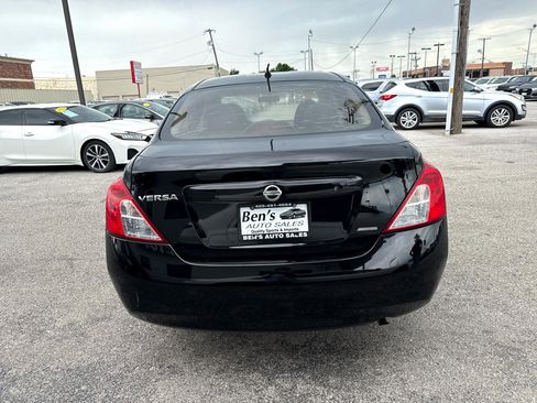 Used 2013 Nissan Versa S image 7