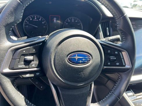 Used 2022 Subaru Outback Premium AWD/4WD image 14