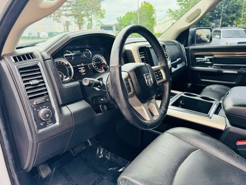 Used 2014 RAM 1500 Laramie w/ Convenience Group AWD/4WD image 34