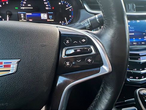 Used 2016 Cadillac XTS Luxury image 15