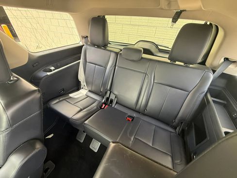 Used 2022 Ford Expedition XLT AWD/4WD image 37