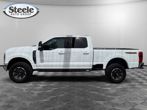 Used 2024 Ford F250 Lariat w/ Tremor Off-Road Package AWD/4WD image 2
