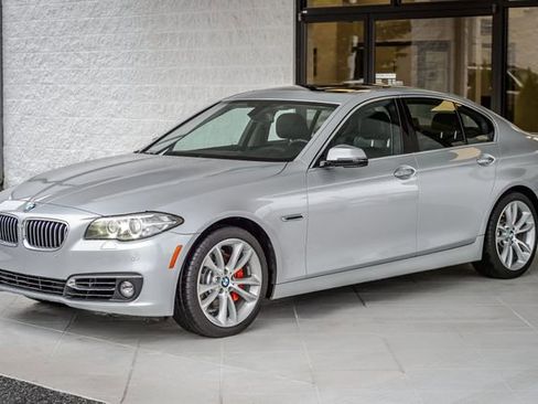 Used 2015 BMW 535i Sedan RWD image 6