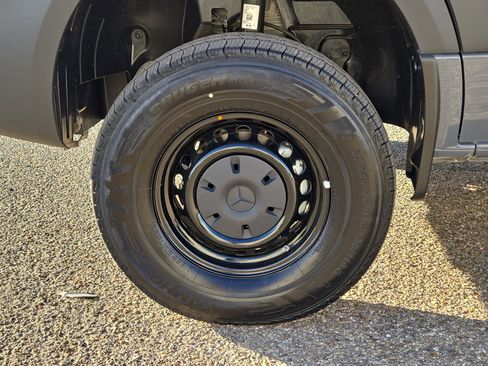 New 2026 Mercedes-Benz Sprinter 2500 image 11