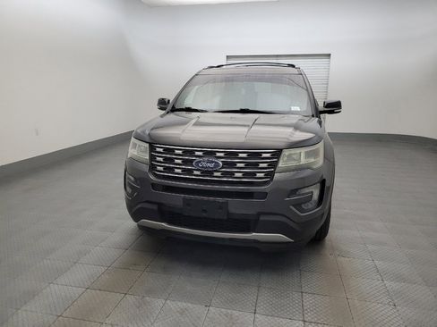 Used 2016 Ford Explorer XLT AWD/4WD image 15