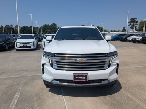 Used 2021 Chevrolet Tahoe High Country AWD/4WD image 2