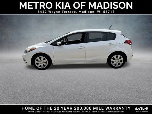 Used 2016 Kia Forte LX FWD image 3