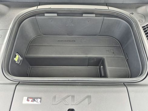 New 2026 Kia EV9 GT-Line AWD/4WD image 17