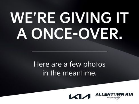 Used 2022 Kia Forte LXS w/ LXS Technology Package image 6