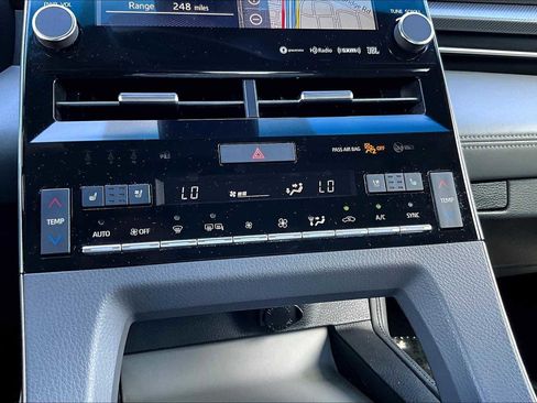 Used 2019 Toyota Avalon Touring w/ Advanced Safety Package image 34