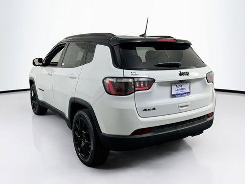 Used 2022 Jeep Compass Altitude w/ Convenience Group image 7