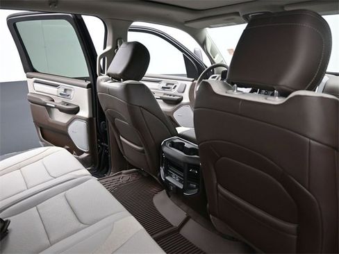 Used 2025 RAM 1500 Laramie image 20