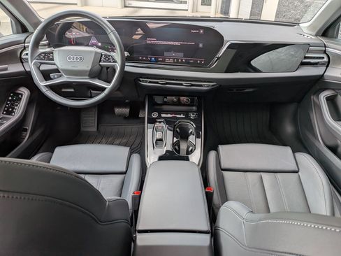 Used 2025 Audi A5 2.0T Premium Plus w/ Premium Plus AWD/4WD image 25