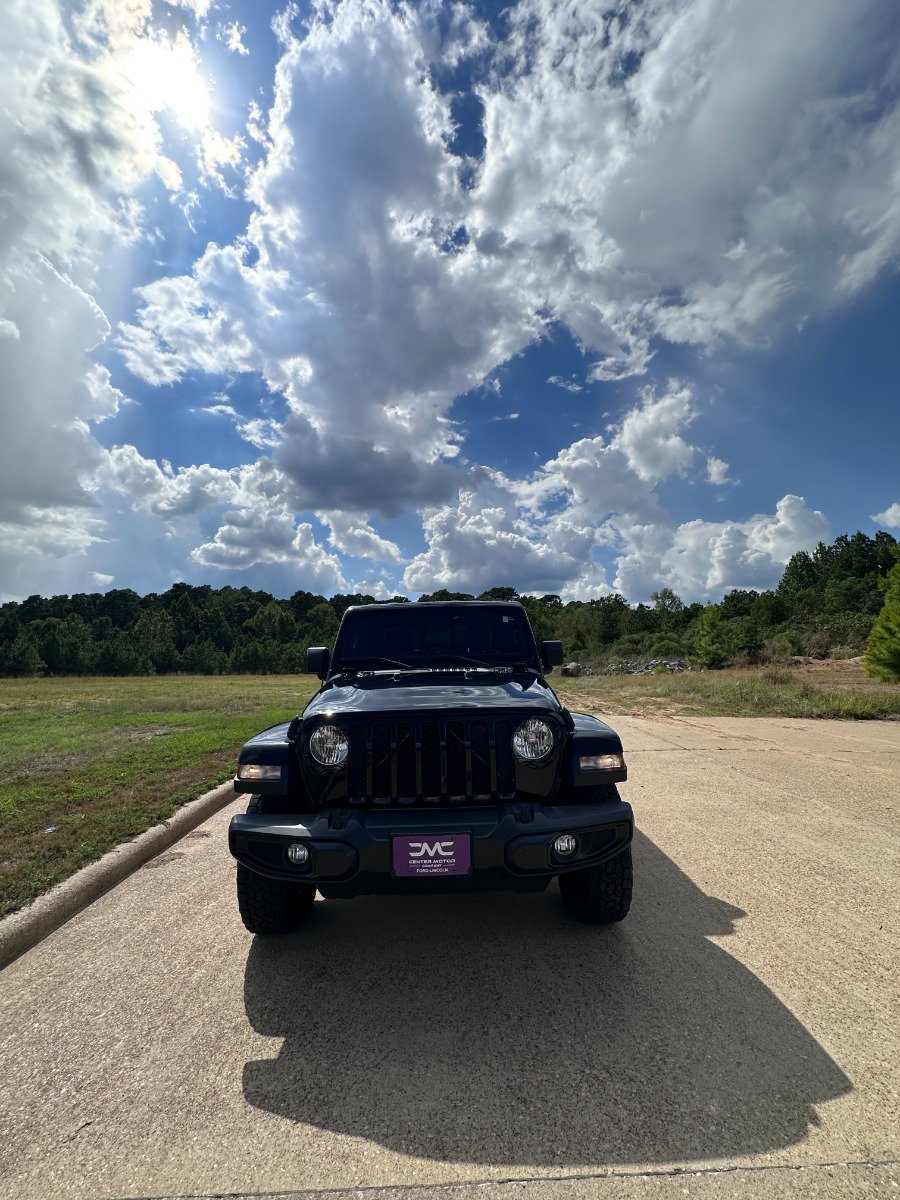 Used 2021 Jeep Gladiator Sport AWD/4WD image 5