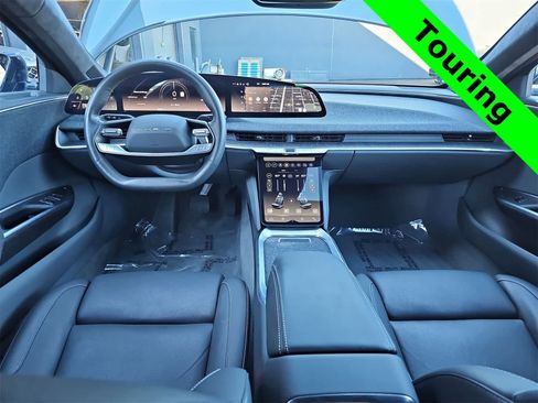 Used 2024 Lucid Air Touring image 14