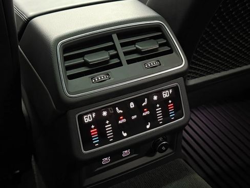 Used 2021 Audi RS 7 Prestige image 45