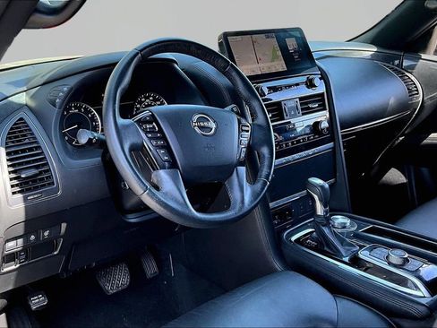 Used 2023 Nissan Armada SL w/ Midnight Edition Package image 15