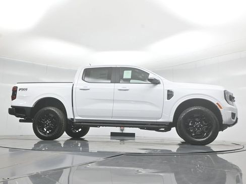 New 2025 Ford Ranger Lariat w/ FX4 Off-Road Package AWD/4WD image 3