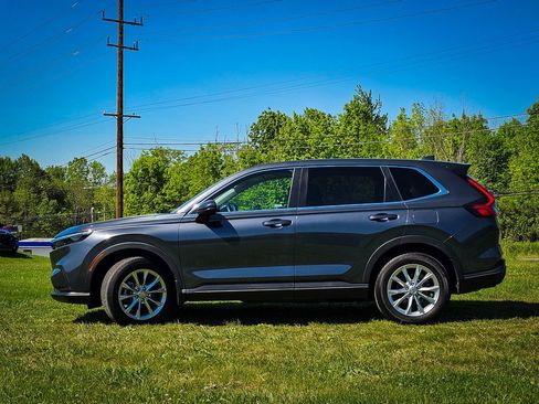 Used 2024 Honda CR-V EX image 7