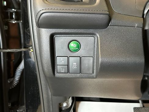 Used 2022 Honda HR-V EX image 18