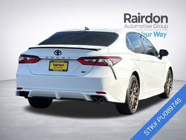 Used 2023 Toyota Camry SE FWD image 4