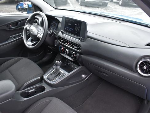 Used 2022 Hyundai Kona SEL w/ Cargo Package FWD image 13