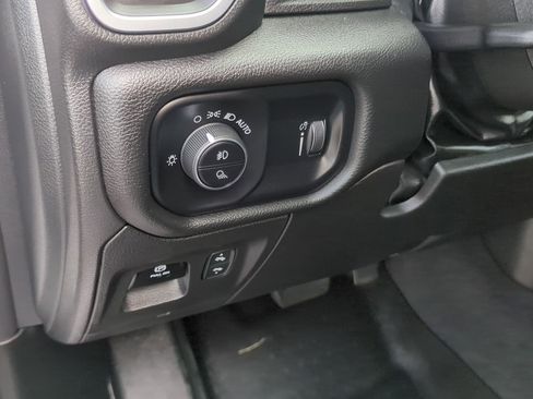 Used 2025 RAM 1500 Big Horn AWD/4WD image 14