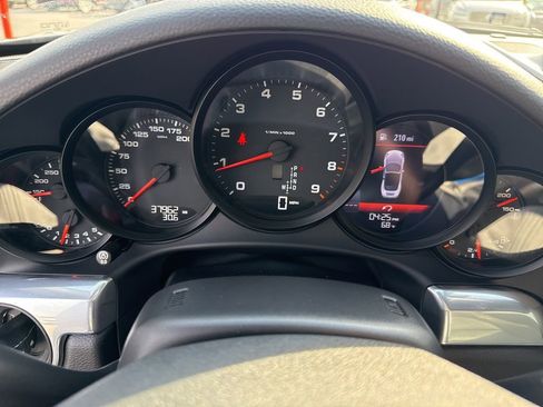 Used 2013 Porsche 911 Carrera image 29