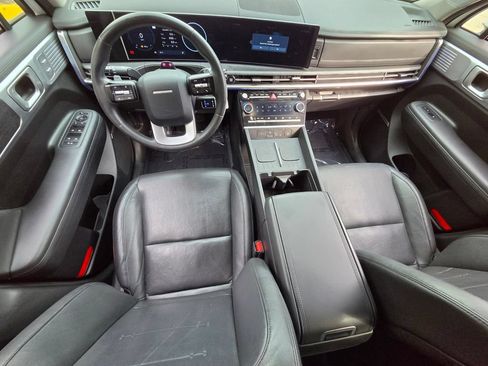 Used 2024 Hyundai Santa Fe Limited AWD/4WD image 14