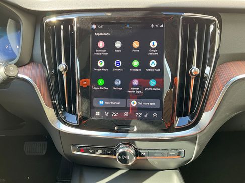 New 2026 Volvo V60 B5 Cross Country Plus w/ Climate Package image 18