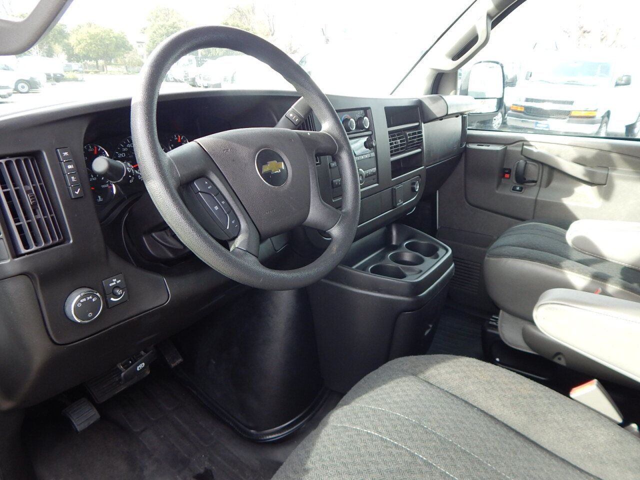 Used 2024 Chevrolet Express 2500 w/ Driver Convenience Package RWD image 18