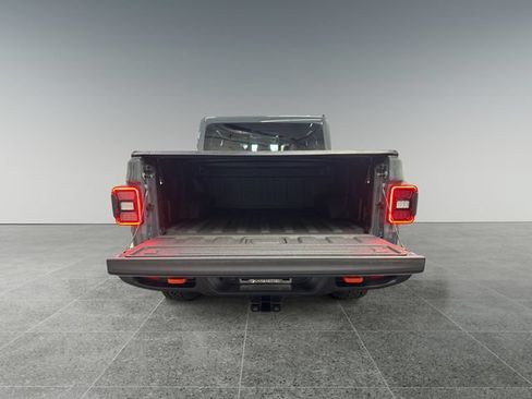 New 2026 Jeep Gladiator Mojave w/ Safety Group AWD/4WD image 16