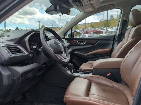 Used 2024 Subaru Ascent Touring image 10
