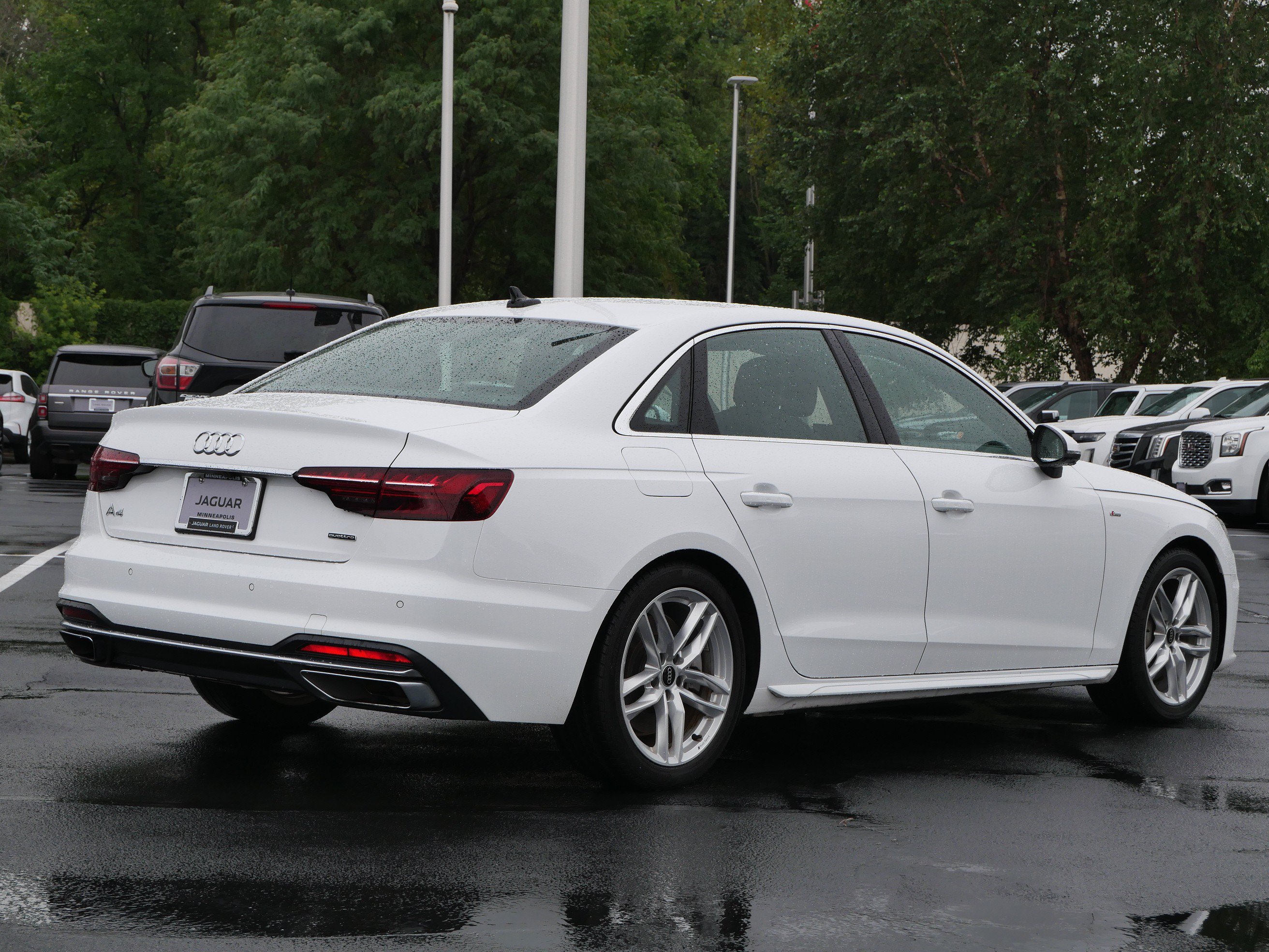 Used 2024 Audi A4 2.0T Premium Plus AWD/4WD image 5