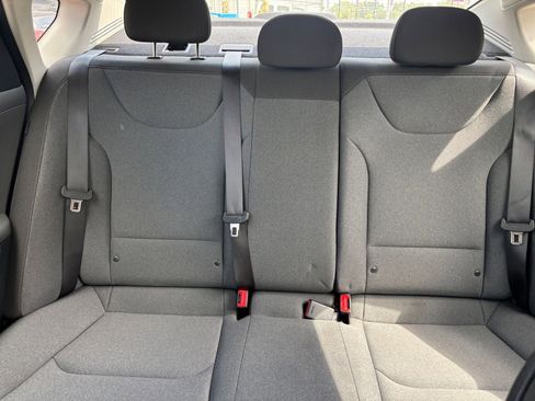 Used 2025 Kia K4 FWD image 37
