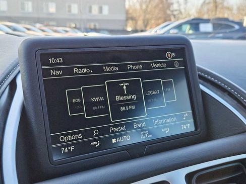 Used 2020 Aston Martin DB11 Coupe image 29