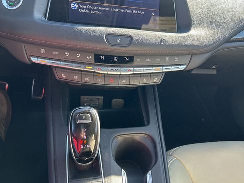 Used 2020 Cadillac XT4 Sport image 17