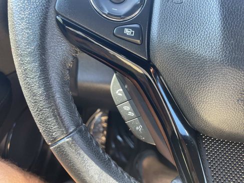 Used 2022 Honda HR-V Sport image 29