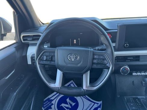 Used 2024 Toyota Tacoma TRD Off-Road AWD/4WD image 12