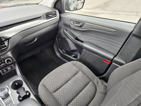 Used 2024 Ford Escape Active image 16